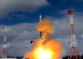 Michael Clarke: Pse jam i sigurt se Rusia nuk do të lëshojë armë bërthamore në Ukrainë