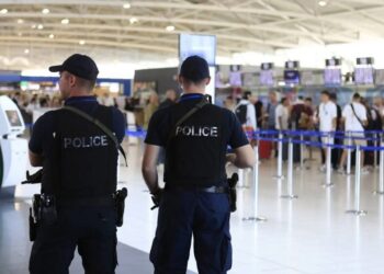 Monitoronte bazën ajrore britanike, arrestohet një spiun në Qipro