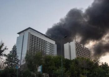 Ushtria izraelite ka goditur 50 objektiva ushtarake në Iran, janë përdorur 180 bomba