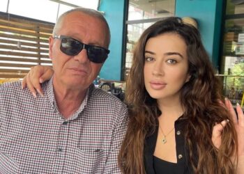 Ndahet nga jeta gazetari Dashamir Dini, mesazhi rrëqethës i së biijës: Babë! Përqafoje fort Ergin
