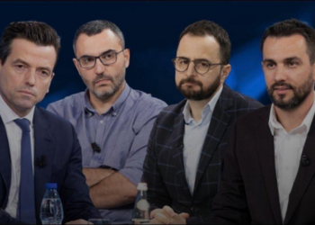 Avazi i vjetër i opozitës së re