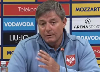 Tensionohet situata te Serbia në prag të ndeshjes me Shqipërinë, trajneri i kombëtares: Iki që nesër nëse jam unë problemi 