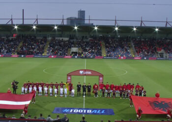 Letoni-Shqipëri/ Nis dueli në Riga, kuqezinjtë duan suksesin e radhës në kualifikueset e Botërorit