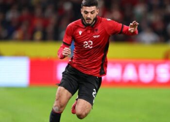 E vlerëson 20 milionë euro! Gazetari i njohur gjerman zbulon klubin që po monitoron Brojën