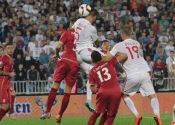 “Më shumë se një ndeshje futbolli”, Shqipëri-Serbi në “sytë” e The Guardian
