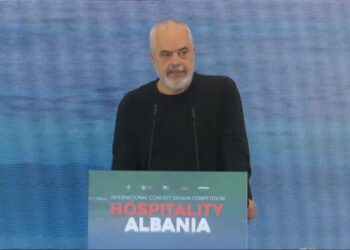 “Rijetëzim” i rezidencave qeveritare, mes tyre dhe ish-vila e Enver Hoxhës në Vlorë