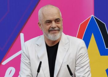 “Shqetësohuni kur Gramozi të mos jetë më në këtë oborr!”, Rama batuta me socialistët: Zysh Arta nuk më ndahet!