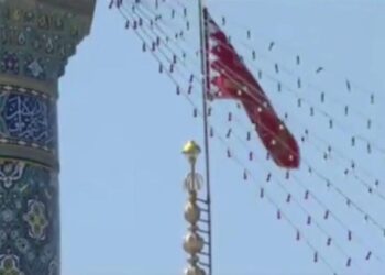 Çfarë është “Flamuri i hakmarrjes” dhe pse u ngrit në Iran pas sulmit të Izraelit?