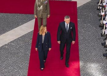 Kryeministri sllovak lavdëron Melonin: Marrëveshja Itali-Shqipëri për emigrantët është zgjidhje inovative
