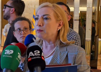 Debati për pagat e gjyqtarëve/ Holta Zaçaj: Kritikat janë kufiri, nuk pranojmë presione!