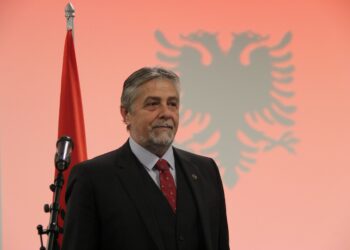 “Investimi në armatime, tema kryesore në samit”, Ambasadori i Shqipërisë në NATO: Tirana vendi pritës në 2027, ngjarje historike!