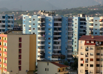 Ligj i ri për bashkëpronësinë “ndan” detyrat nëpër pallate. Risitë për banorët