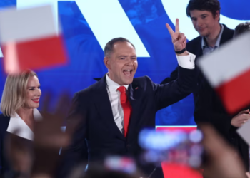 Konservatori Karol Nawrocki fiton zgjedhjet presidenciale në Poloni