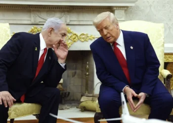 “Khamenei u soll si idiot”, zbulohen prapaskenat pas sulmit të SHBA-ve në Iran! Si bashkëpunuan me izraelitët