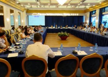 Gonzato: Shqipëria duhet të përmbushë kriteret e BE për lirinë e shprehjes