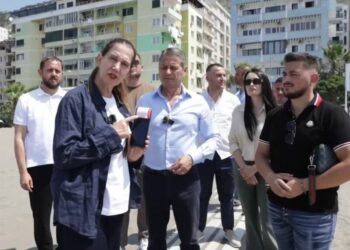 Shezlonget me faturë fiskale, Kumbaro paralajmëron subjektet për kontrolle të rrepta