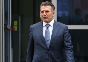 Gënjeshtrat amerikane të Fatmir Mediut