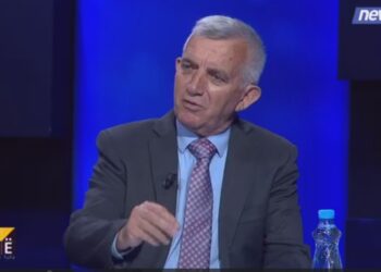Dështimi i seancës së 28 të votimit për Albulena Haxhiun si kryetare Kuvendi, Qemal Minxhozi: Kurti duhet të gjejë emër tjetër