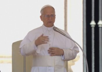 “Të rrëzojmë muret e ndarjes”, Papa Leoni kritikon lëvizjet politike nacionaliste