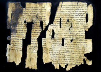 IA rishikon moshën e Rrotullave të Detit të Vdekur, dorëshkrimet mund të jenë mbi 2,300 vjet të vjetra