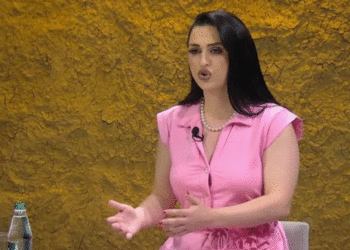 Alesia Balliu: Kujt ia shiti Berisha, PD-në!