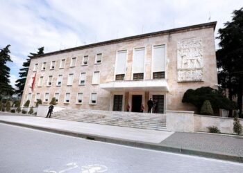 VKM/ Këshilli i Ministrave miraton tavanet përfundimtare të shpenzimeve buxhetore 2026-2028