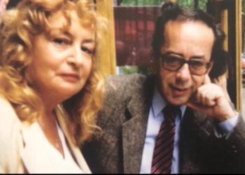 Nderime për Kadarenë në 1-vjetorin e ndarjes nga jeta, bashkëshortja: U mbijetoi marrëzive të kohës që jetuam