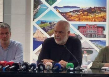 “Kapitull i ri për PS në Vlorë”, Rama: Ka parazitë të majtë e të djathtë, asnjë s’mund të pretendojë se…