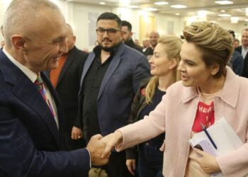 Meta i përgjigjet nga qelia Kryemadhit: U kërkova 3 fëmijëve të mi që nëna e tyre të mos ma përmendte më emrin, por kur të komandon halli bëhesh “Zeqine” e SPAK