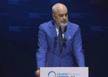 Rama në konferencën për Ukrainën: Motra ime e dashur Giorgia Meloni i kujtoi të gjithëve sot se të gjitha rrugët të çojnë në Romë