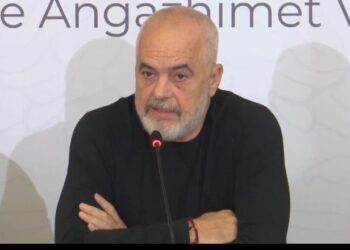 “Pse u kujtuan tani për aksionet”/ Rama u përgjigjet kritikëve: Askush nuk fiton me…