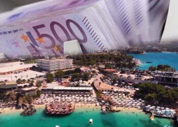 Në 6 muaj 4.7 milionë të huaj në Shqipëri! Turizmi po e ‘godet’? Euro prek nivelin 97.4 lekë në këmbim