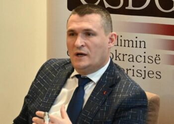 Si e vlerësoni veten? Dumani jep përgjigjen ‘modeste’