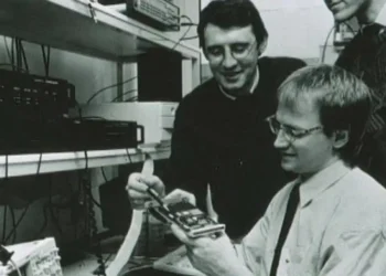 30 vjet MP3, ja si formati audio nga Erlangeni revolucionarizoi botën e muzikës