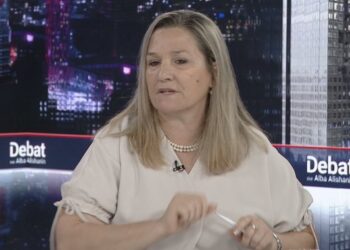 “Jeta parlamentare u helmua me flakadanë”, Açka: Ne ja dhamë në tavolinë 12 mandate mazhorancës