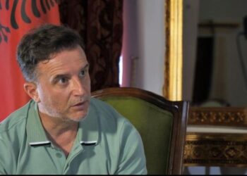 “Gjenerata e re e PS ende s’është gati të shërbejë si deputetë”/ Ministër i qeverisë ‘Rama 4’? Ja si përgjigjet Braçe