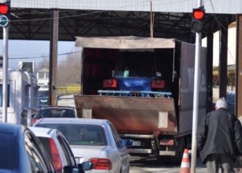 Kontrabandë nafte nga Maqedonia e Veriut, arrestohet 64-vjeçari në Qafë Thanë! Nën hetim doganieri