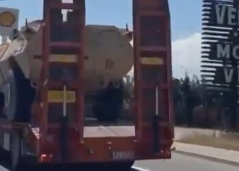 Fuqizimi i  Forcave të Armatosura, mbërrijnë në Kosovë autoblindat ushtarakë nga SHBA