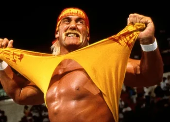 Ndahet nga jeta në moshën 71-vjeçare legjenda e wrestling, Hulk Hogan