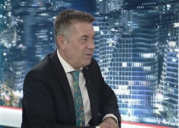 Përplasjet Rama-Kurti, Vangjeli: Shqiptarët hakërrehen dhe i nxjerrin sytë njëri-tjetrit
