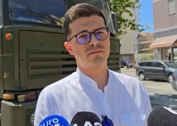 “Do jenë orë të vështira”, Vengu flet nga Delvina për zjarret: Prioritet zonat e banuara dhe parqet e mbrojtura