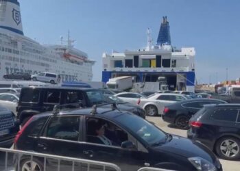 Fluksi në portin e Durrësit, mbi 13 mijë pasagjerë vetëm në fundjavën e kaluar