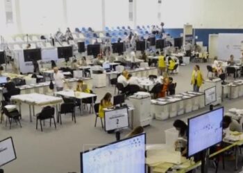 Dita e tretë e rinumërimit të votave të Fierit, pritet të hapen sot 131 kutitë e mbetura
