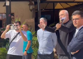 “Shih çfarë ka bërë ky”, Rama debaton sërish me kryebashkiakun e Vlorës për hapësirat publike