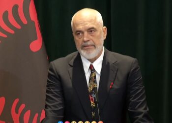 600 vende në administratë dhe institucione publike, Rama thirrje të rinjve: Aplikoni për Programin e Praktikave të Punës