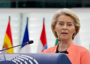Shefja e BE-së përballet me votëbesim në PE, Vikton Orban në krye të thirrjeve për rrëzimin e saj