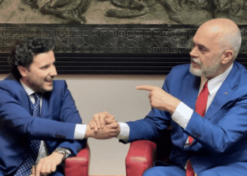 Ish-kryeministri shqiptar i Malit të Zi publikon videon e Ramës: Ndërtojmë ura, së bashku ndryshojmë imazhin e Ballkanit