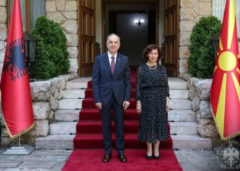 Presidenti Begaj në Ohër: Faktori shqiptar në RMV, urë lidhëse dhe garanci për progresin e marrëdhënieve