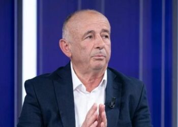 Deputeti Vasil Llajo kërkon hapjen 24 orë të Doganës së Qafë Botës: Letër zyrtare autoriteteve greke