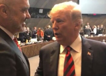 “Jam 8 cm më shumë se Trump”, Rama: Kandidatët më të gjatë fitojnë 80% të fushatave zgjedhore